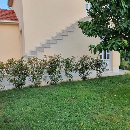 Apartman Tolosi 2 Apartment Podgorica Luaran gambar